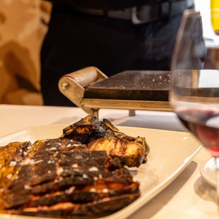 carnes a la brasa y cocina mediterránea